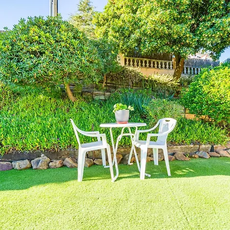 Lejlighed Homeholidaysrentals Aube Sant Cebrià de Vallalta