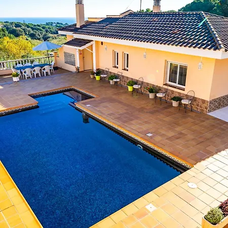 Homeholidaysrentals Aube * Sant Cebrià de Vallalta
