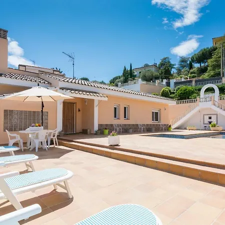 Homeholidaysrentals Aube * Sant Cebrià de Vallalta
