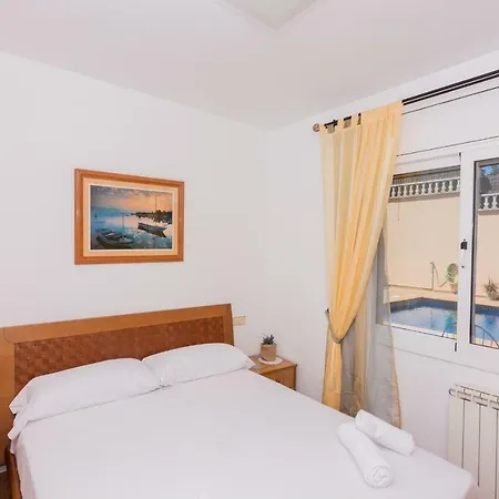 Lejlighed Homeholidaysrentals Aube Sant Cebrià de Vallalta