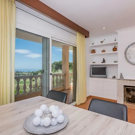 Homeholidaysrentals Aube *