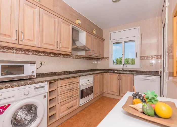 Homeholidaysrentals Aube * Sant Cebrià de Vallalta